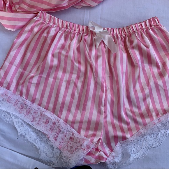 Pink Striped Robe & Shorts - Picture 6 of 9